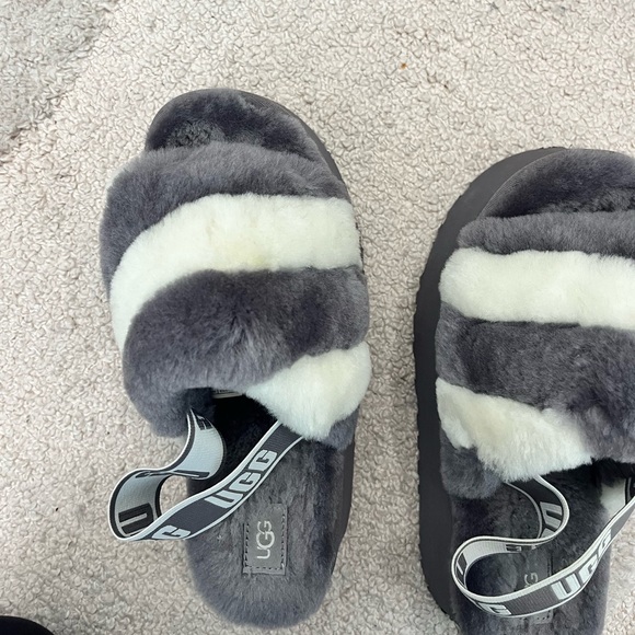 Platform Ugg Slippers - Picture 5 of 5